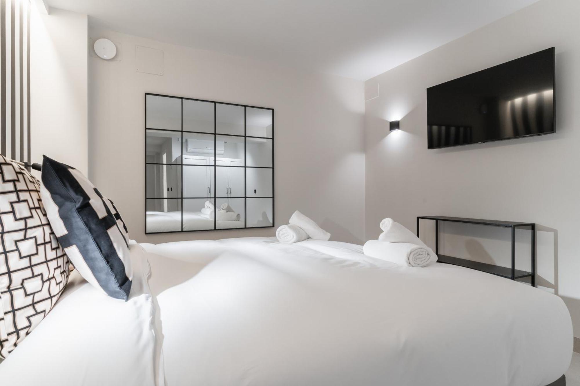 Laurel-Mintystay Apartments Madrid Extérieur photo